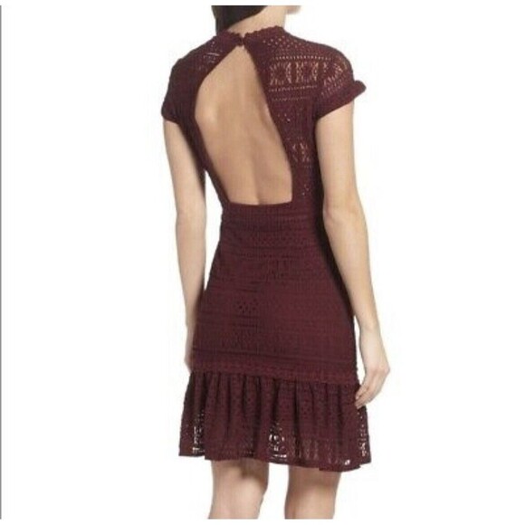 FOXIEDOX Burgundy Wine Lace Keyhole Back Stretch Ruffle Dress Women's Size S NEW - Picture 2 of 11